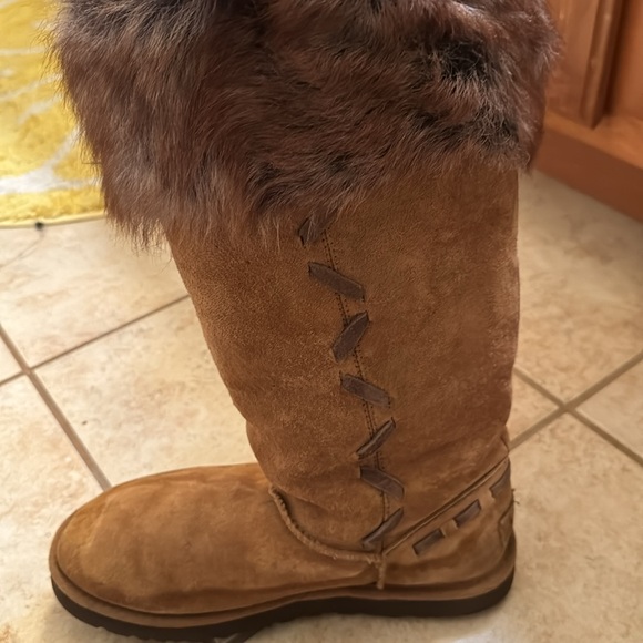 UGG ROSANA Chestnut Winter Boots - Picture 6 of 7